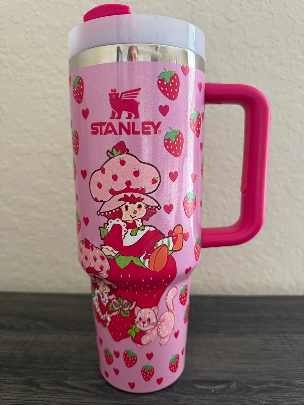 Stanley Strawberry Shortcake 40oz Pink FlowState Tumbler